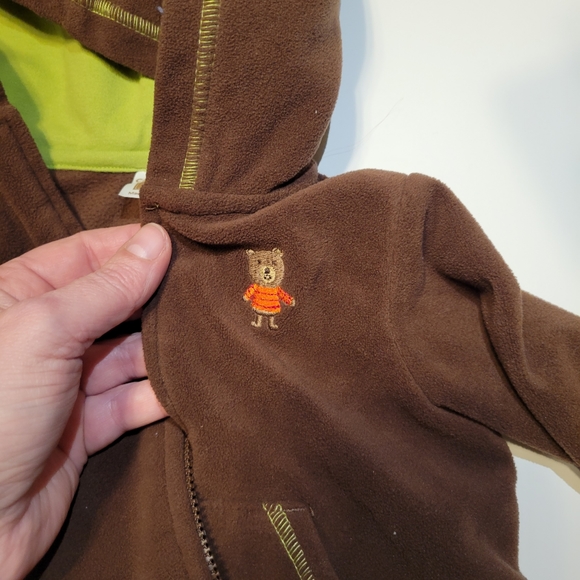 Carter Baby 2 piece Soft bear outfit Size 6 months - Picture 5 of 9